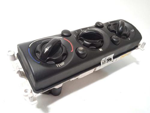 Used Climate control Climate control 15732811 15732811