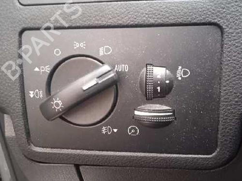 Left headlight FORD FOCUS C-MAX (DM2) 1.8 TDCi | BP11967915C28 