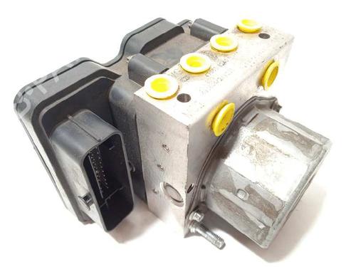 Used ABS pump RENAULT KADJAR (HA_, HL_) [2015-2025]  15407619