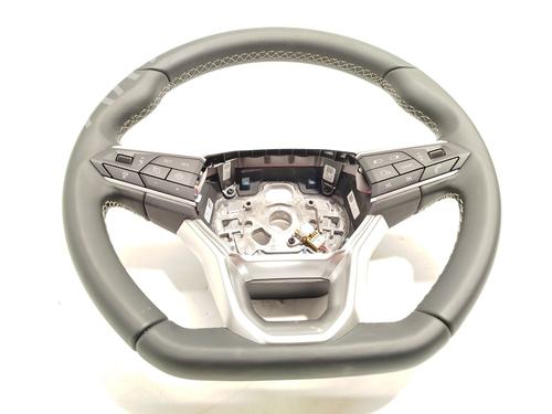 Used Steering wheel SEAT ARONA (KJ7, KJP) 1.0 TSI (95 hp) 30461705