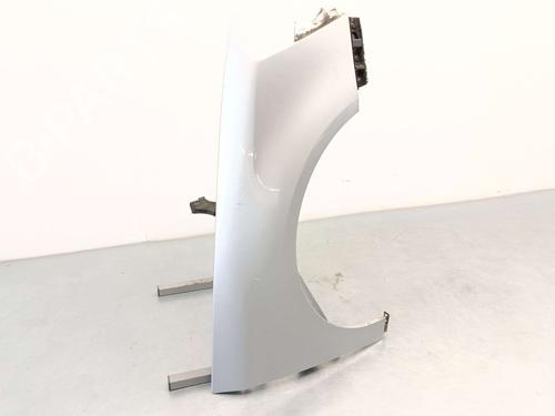 Used Right front fenders Right front fenders 38469469 38469469