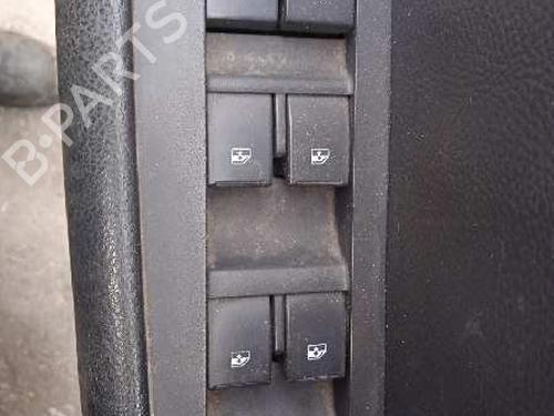 Fuse box CHEVROLET CAPTIVA (C100, C140) 2.0 D 4WD | BP8597040E1 - Image 20