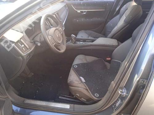 Gear lever VOLVO V90 II Estate (235) D4 AWD | BP10617414M90 