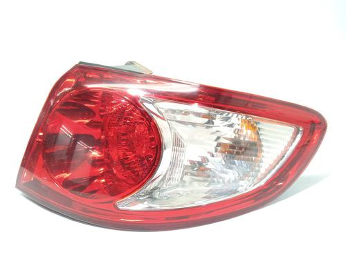 Used Right taillight HYUNDAI SANTA FÉ II (CM) 2.2 CRDi (155 hp) 16978663