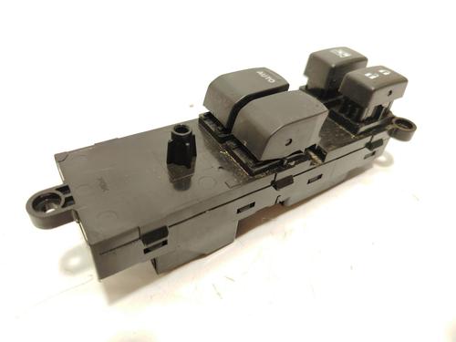 BP30001016I27 main image