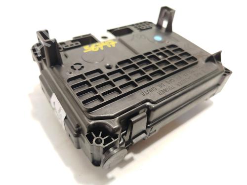 Fuse box CITROËN C3 II (SC_) 1.2 VTi 82 | BP29242996E1