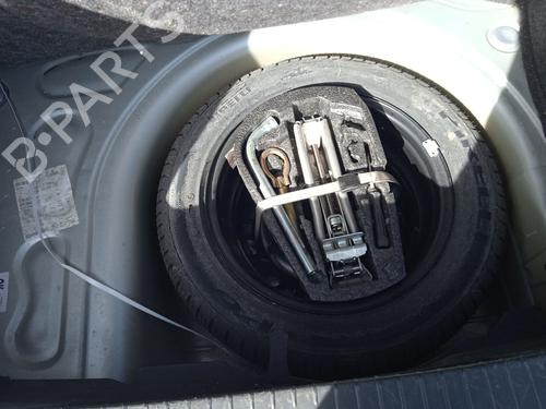 Left headlight SEAT IBIZA III (6L1) 1.4 16V | BP30001024C28