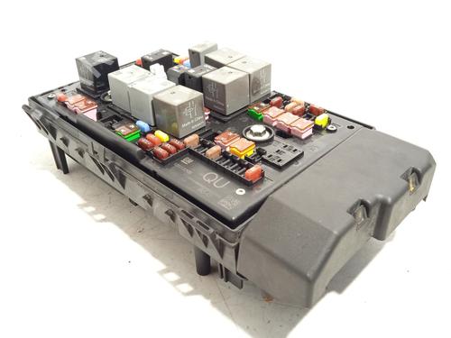 Used Fuse box Fuse box 32103737 32103737