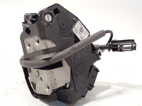 Used Rear left lock Rear left lock 30143500 30143500