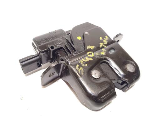 Used Tailgate lock Tailgate lock 16658801 16658801