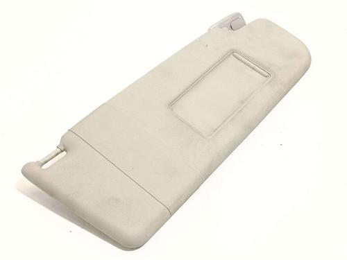 Used Right sun visor Right sun visor 39381916 39381916