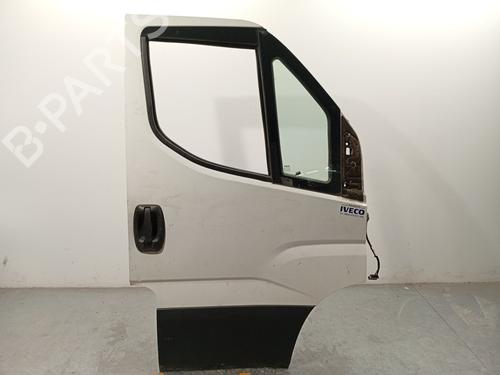 right-front-door-iveco-daily-vi-van-2014-31112712 main image
