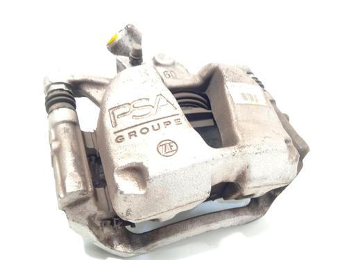 Used Right front brake caliper Right front brake caliper PEUGEOT 3008 II SUV (MC_, MR_, MJ_, M4_) 1.2 THP/ PureTech 130 (MRHNSM, MRHNSU, MRHNSJ, MRHNYW,... (131 hp) 21188743 21188743
