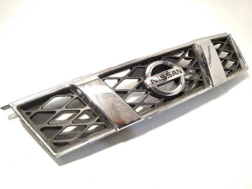 Used Grille NISSAN X-TRAIL II (T31) 2.0 dCi 4x4 (150 hp) 6075529
