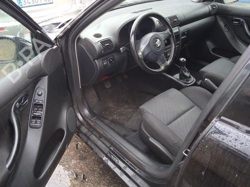 Left headlight SEAT LEON (1M1) 1.9 TDI | BP22779104C28