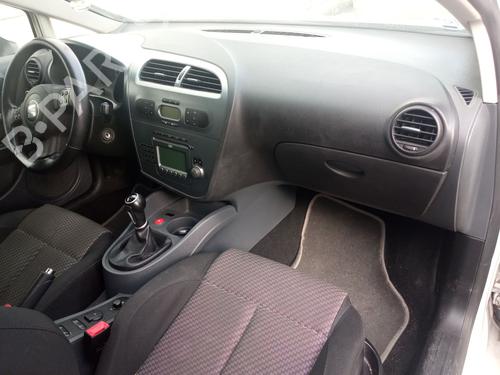 Left front window switch SEAT LEON (1P1) 1.4 TSI | BP26446023I27 - Image 17
