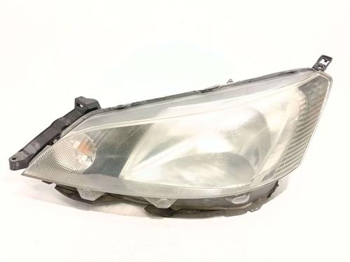 left-headlight-nissan-nv200-van-2010-40238138 main image