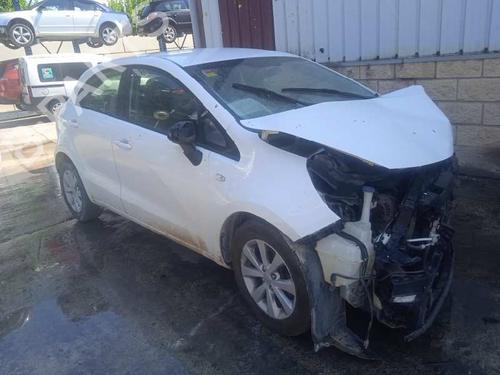 Left mirror KIA RIO III (UB) 1.4 CVVT | BP10015354C26