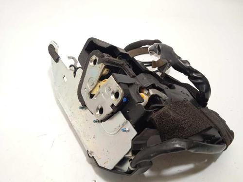 Used Front left lock Front left lock 10546909 10546909