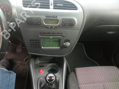 Left front window switch SEAT LEON (1P1) 1.4 TSI | BP26446023I27 - Image 32