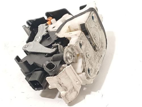 front-right-lock-mitsubishi-outlander-ii-cw_w-2005-2006-2007-2008-2009-2010-2011-2012-32980014 main image