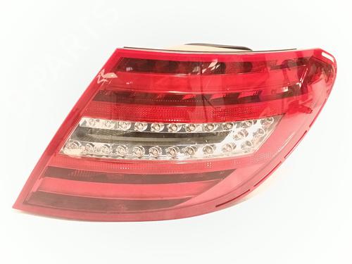 right-taillight-mercedes-benz-c-class-w204-2007-2008-2009-2010-2011-2012-2013-2014-2015-36554722 main image