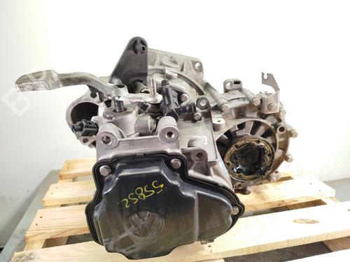 Gearbox VW GOLF PLUS V (5M1, 521) 1.6 TDI | BP28116016M3 