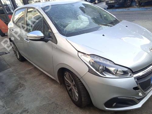 Instrument cluster PEUGEOT 208 I (CA_, CC_) 1.6 BlueHDi 100 | BP8305030C47 