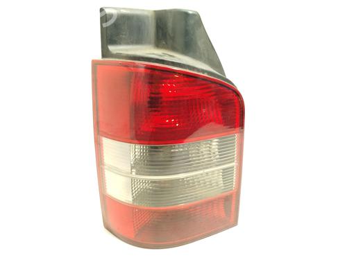 left-taillight-vw-multivan-t5-7hm-7hn-7hf-7ef-7em-7en-2003-2004-2005-2006-2007-2008-2009-2010-2011-2012-2013-2014-2015-2016-31378708 main image