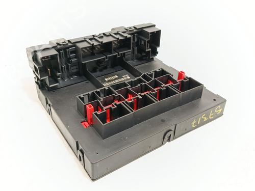 Used Fuse box Fuse box 36500640 36500640
