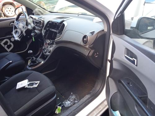 Left front window switch CHEVROLET AVEO Saloon (T300) 1.3 D | BP21176170I27