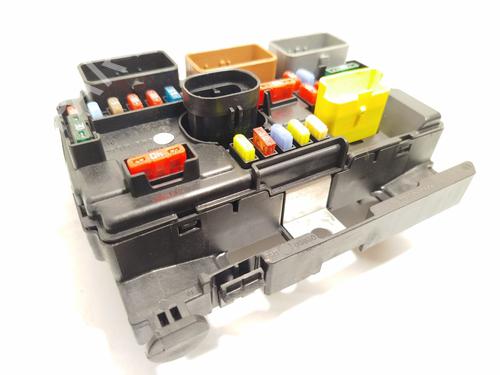 Fuse box CITROËN C3 II (SC_) 1.2 VTi 82 | BP29242996E1