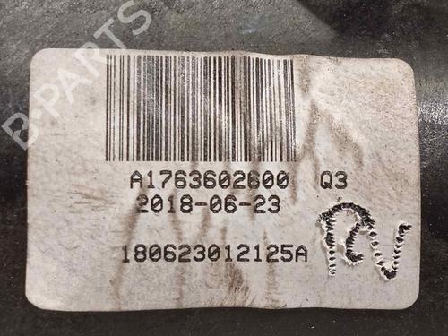 Gear lever MERCEDES-BENZ GLA-CLASS (X156) GLA 180 (156.942) | BP17048101M90 