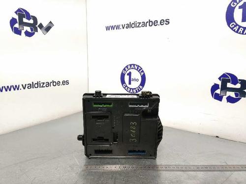 Used Fuse box RENAULT MEGANE III Hatchback (BZ0/1_, B3_) 1.2 TCe (BZ2B, BZ11) (116 hp) 2133769
