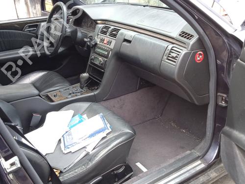 Right mirror MERCEDES-BENZ E-CLASS (W210) E 300 Turbo-D (210.025) | BP28619247C27 