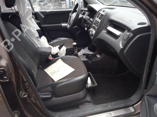 Left front window switch KIA SPORTAGE II (JE_, KM_) 2.0 CRDi | BP22729390I27 