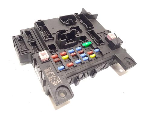 Used Fuse box Fuse box 18119639 18119639