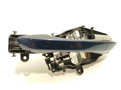 front-left-exterior-door-handle-vw-passat-b8-variant-3g5-cb5-2014-34206631 main image