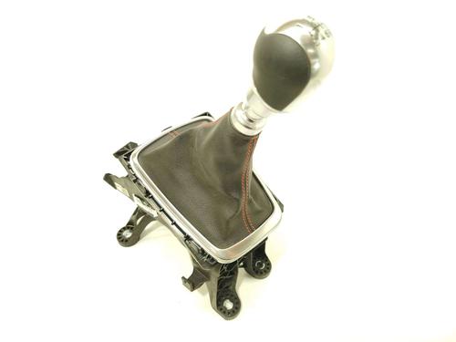 Gear lever FORD PUMA (J2K, CF7) 1.0 EcoBoost mHEV | BP38325049M90 - Image 2