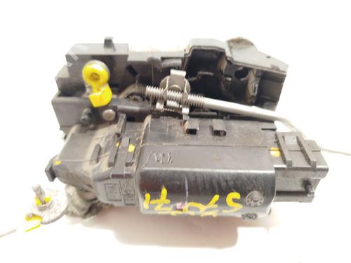 Venstre fortil lås IVECO DAILY V Platform/Chassis 29S13, 29L13, 29L13D, 35S13, 35C13D, 40C13 | BP30595287C98