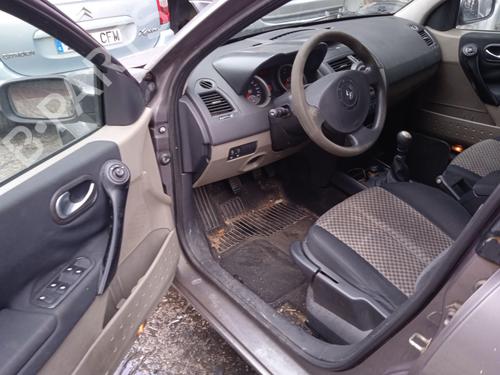 Left headlight RENAULT MEGANE II Estate (KM0/1_) 1.9 dCi (KMRG, KM1G, KM0G, KM2C) | BP22729576C28