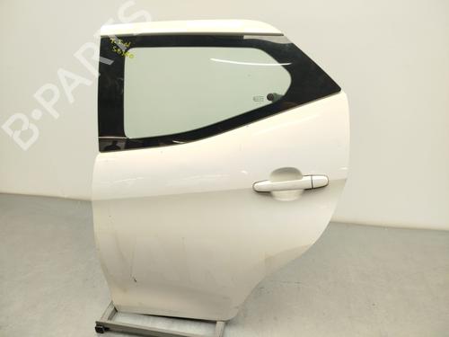 left-rear-door-toyota-aygo-_b4_-2014-36435568 main image