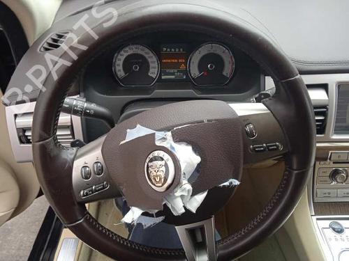 Switch JAGUAR XF I (X250) 3.0 D | BP13406251I30 