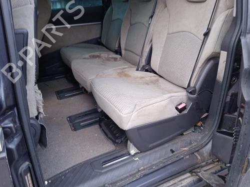 Right taillight PEUGEOT 807 (EB_) 2.2 HDi | BP24362841C35 
