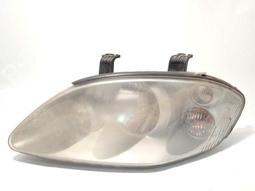 Used Left headlight SSANGYONG RODIUS I 2.7 Xdi (165 hp) 10775021
