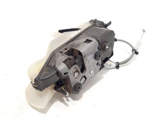 Serrure avant gauche CITROËN C4 CACTUS 1.2 VTi 82 (82 hp) 25626984
