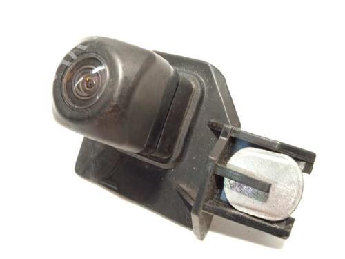 Used Electronic module TOYOTA YARIS (_P13_) 1.5 (NSP131_) (112 hp) 12824497