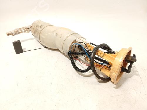 Used Fuel pump LAND ROVER RANGE ROVER III (L322) 3.0 D 4x4 (177 hp) 30707203