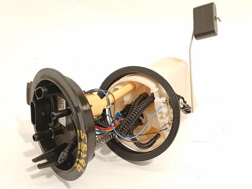 fuel-pump-vw-golf-vii-variant-ba5-bv5-2013-2014-2015-2016-2017-2018-2019-2020-2021-2022-37075175 main image
