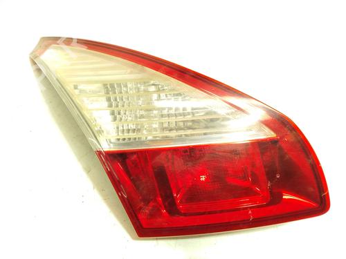 Venstre baglygte bagklap RENAULT MEGANE III Hatchback (BZ0/1_, B3_) 1.9 dCi (BZ0N, BZ0J) (131 hp) 31338241